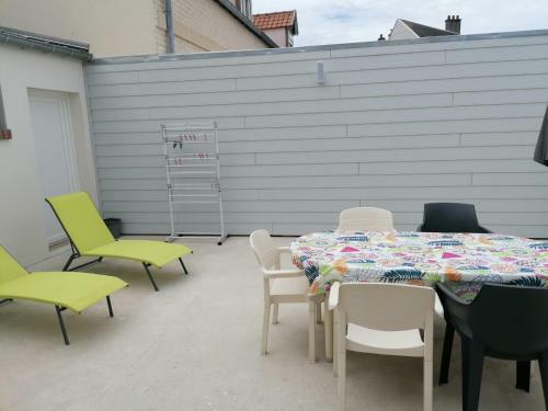 G�te Chez Louisette