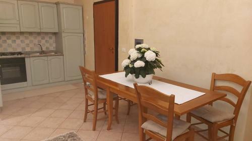 Apartamento Appartamento Rosi A San Teodoro