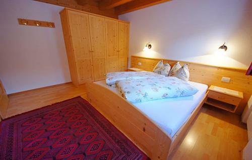 Apartments Picenin