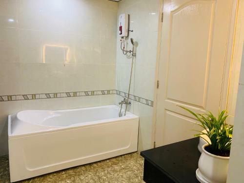 Apartamento C?n H? S?n Th?nh V?ng T�u