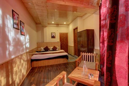 Hostal Blissful Hospitality 17 Milestone Hotel