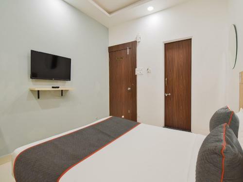 Oyo Townhouse 498 Hotel Western