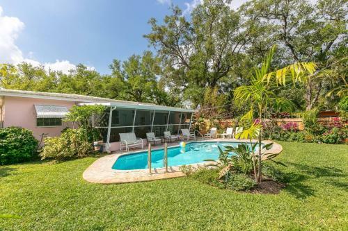 Villa Floral Oasis