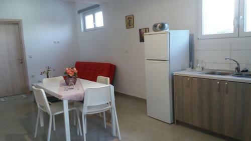 'katikies Crete', New Building Pitsidia - Matala