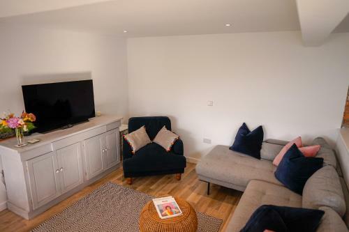 Jumble Cottage 4 Bed Home In Seaview
