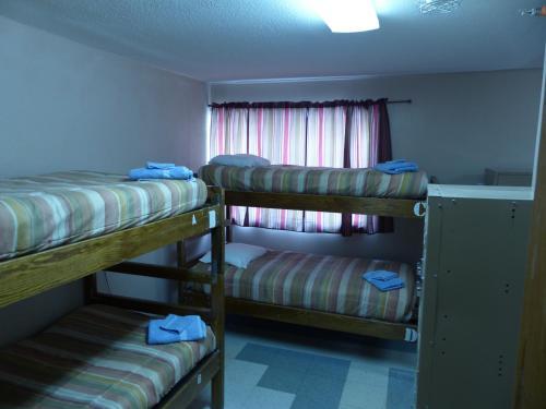 Bent Prop Inn & Hostel Of Alaska - Downtown