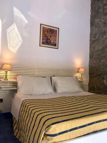 Hostal Casale Sovrastante Il Lago Di Bolsena