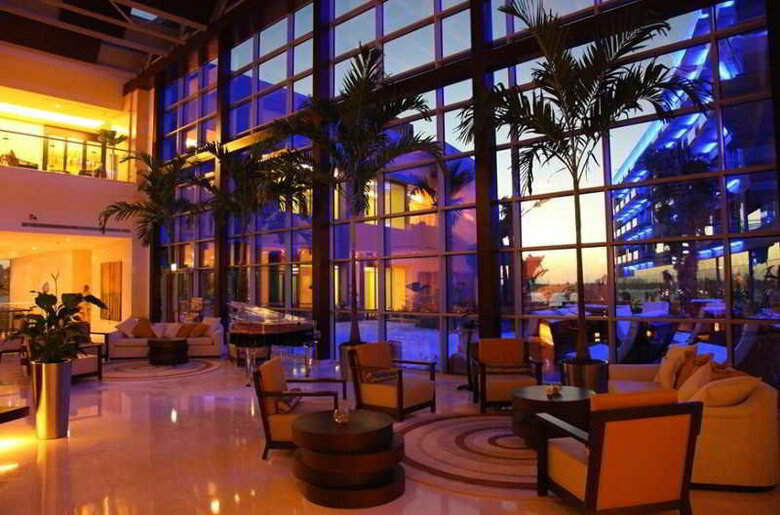 Rixos The Palm Dubai Hotel & Suites