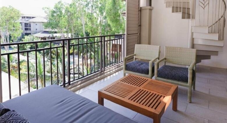 Hotel Pullman Palm Cove Sea Temple Resort & Spa