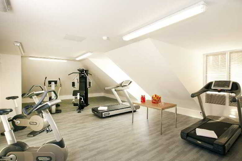 Hotel Residhome Roissy Park