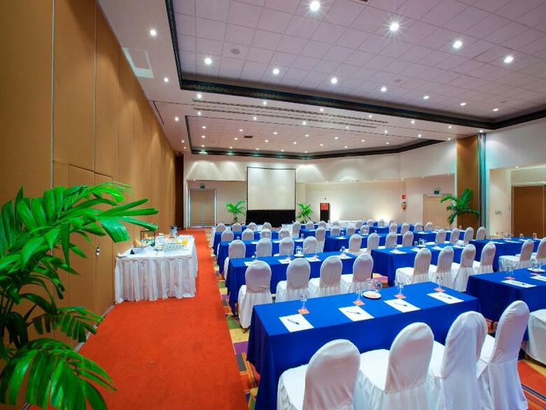Hotel Krystal Ixtapa