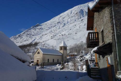 Hostal Auberge Du Savel