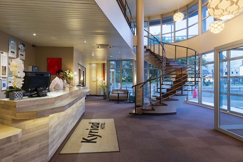 Hotel Kyriad Tours St Pierre Des Corps Gare