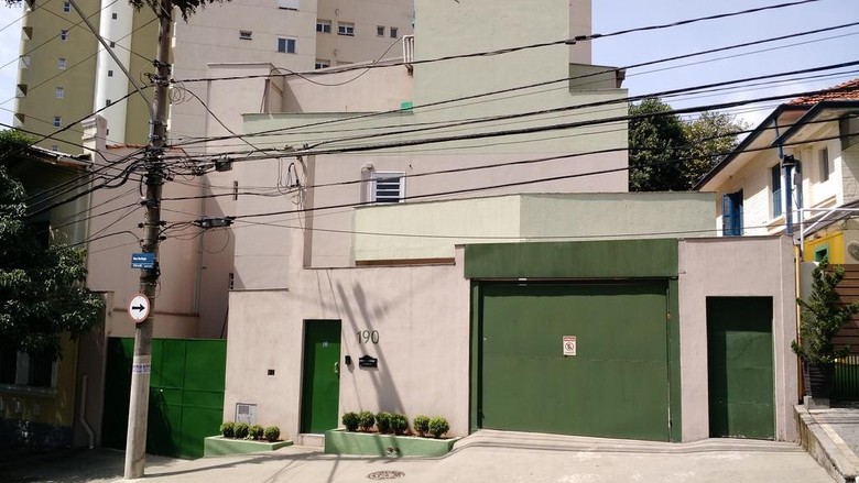 Bed & Breakfast Hospedaria Lumodomo Pra�a Da Arvore