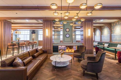 Canfranc Estaci�n, A Royal Hideaway Hotel