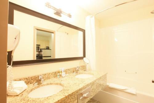 Hotel Pomeroy Inn & Suites Vegreville