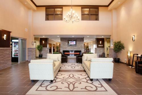 Hotel Pomeroy Inn & Suites Vegreville
