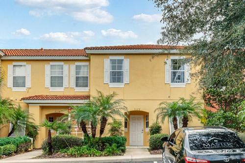 3 Bedrooms - 2,5 Bathrooms - Encantada 3122 Yl
