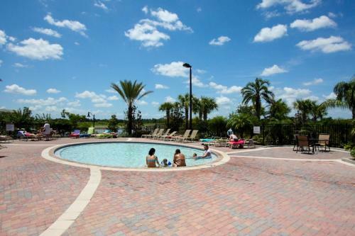 It362 - Vista Cay Resort - 3 Bed 2 Baths Condo