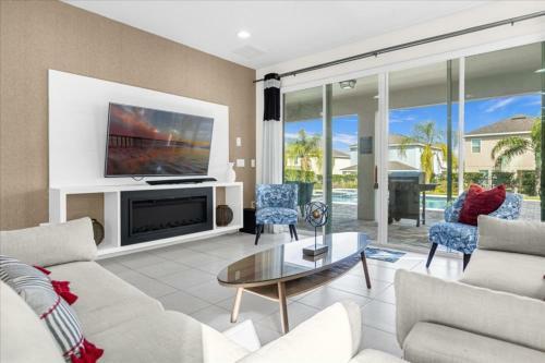 10 Bedroom- 10 Bathroom Encore Resort 7709 Fd