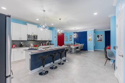 Thematic House W Private Pool Spa Game Room
