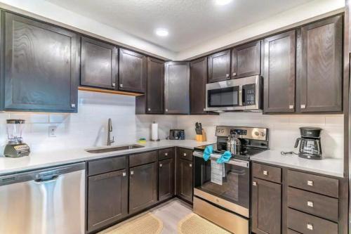 Apartment At Vista Cay Resort
