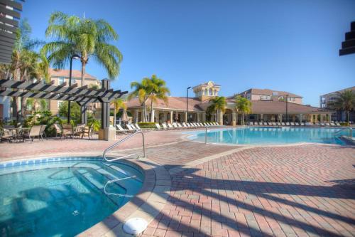 5026 Tideview Circle 13