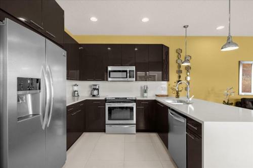 4 Bedrooms- 3 Bathrooms- Serenity 1521 Rc