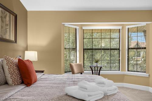 Luxury Townhome - 5 Minutes From Disney 8531