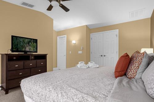 Luxury Townhome - 5 Minutes From Disney 8531