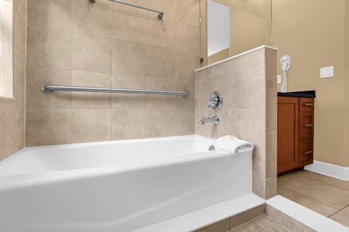Luxury Townhome - 5 Minutes From Disney 8531