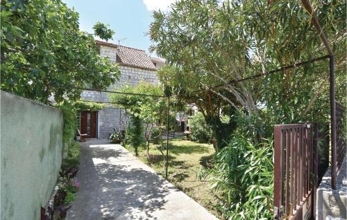 Holiday Home Malo More IV