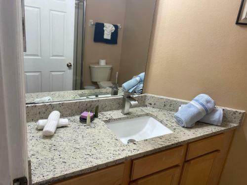 Villa Glen Brook 4bedrooms/3baths W Private Pool And Spa