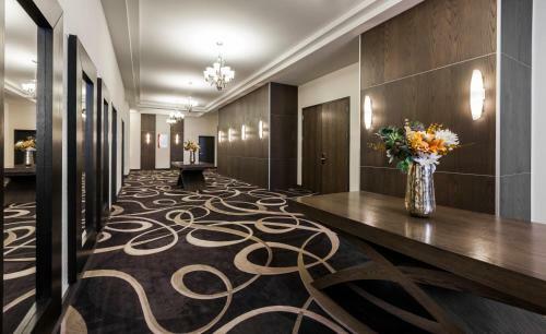 Hotel Imperia H�tel Et Suites Terrebonne