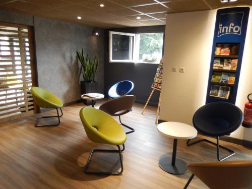 Hotel Ibis Budget Pau Est