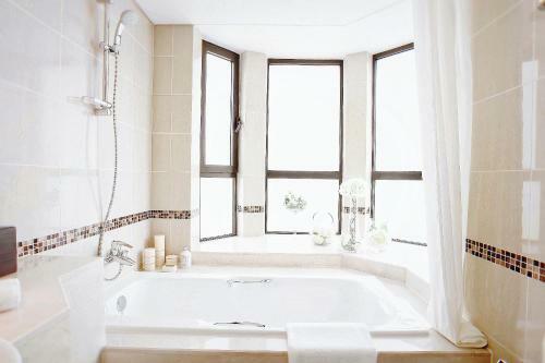 Aparthotel Lanson Place Jin Qiao Residence