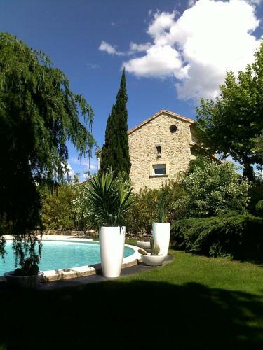 Bed & Breakfast Mas De La Treille