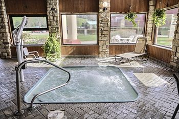 Lady Luck Hotel & Suites