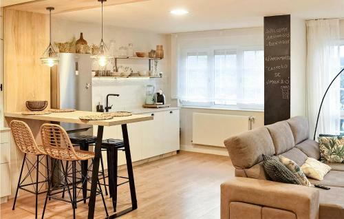 Awesome Apartment In Vimianzo With Wifi And 3 Bedrooms