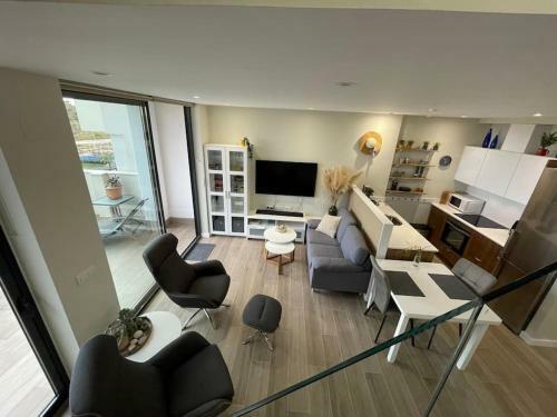 Apartamento Bm5a, Gran �tico Duplex Con Dos Terrazas Cerca El Mar