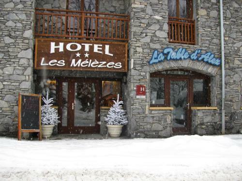 Hotel H�tel Les M�l�zes
