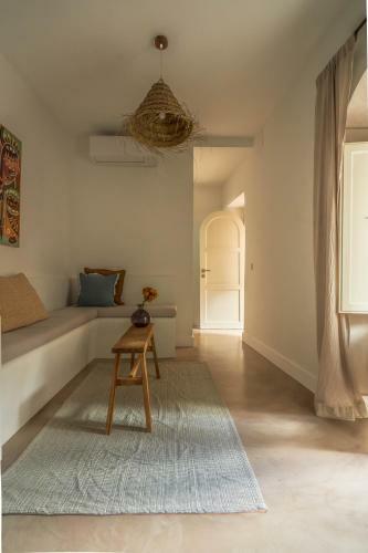 Hostal Casa Uva - Boutique Guest House