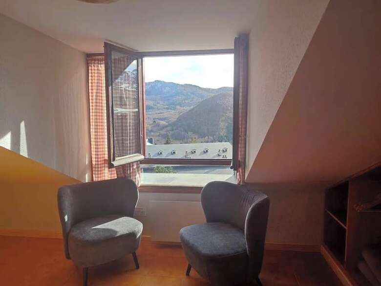 Aparthotel Midi 3000