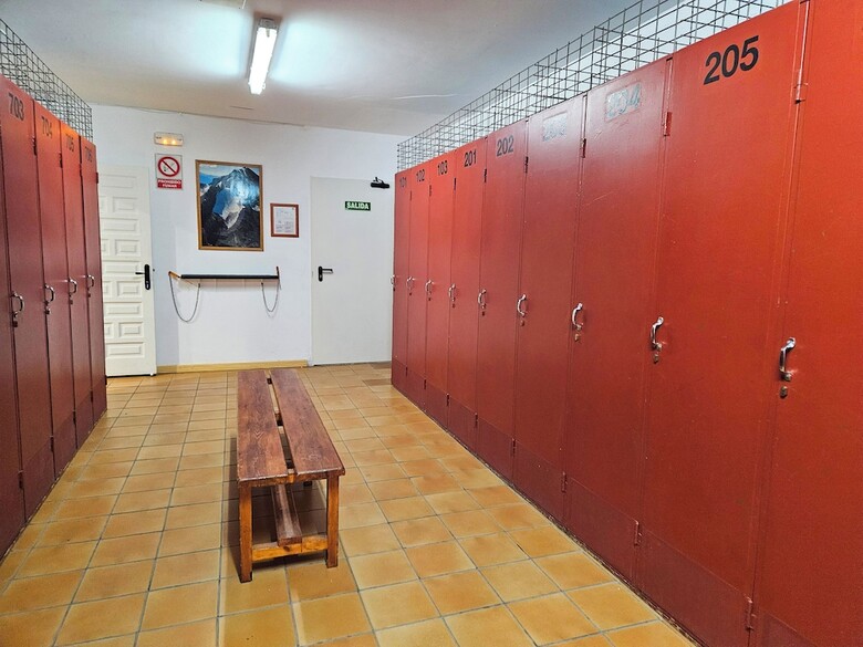 Aparthotel Midi 3000