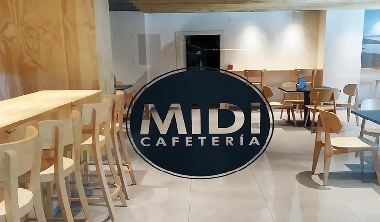 Aparthotel Midi 3000