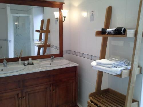 Bed & Breakfast Domaine De La Barreti�re