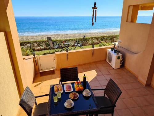 Apartamento Primera L�nea De Playa Naturista