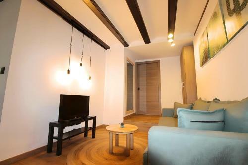 Increible Apartamento Con Terraza Al Lado De Torres De Quart