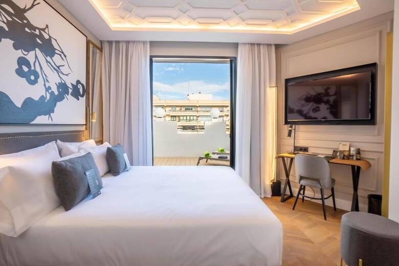 Hotel L&h Gran V�a Valencia