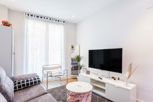 Apartamento Piso En La Playa, Wifi Gratis Y AC